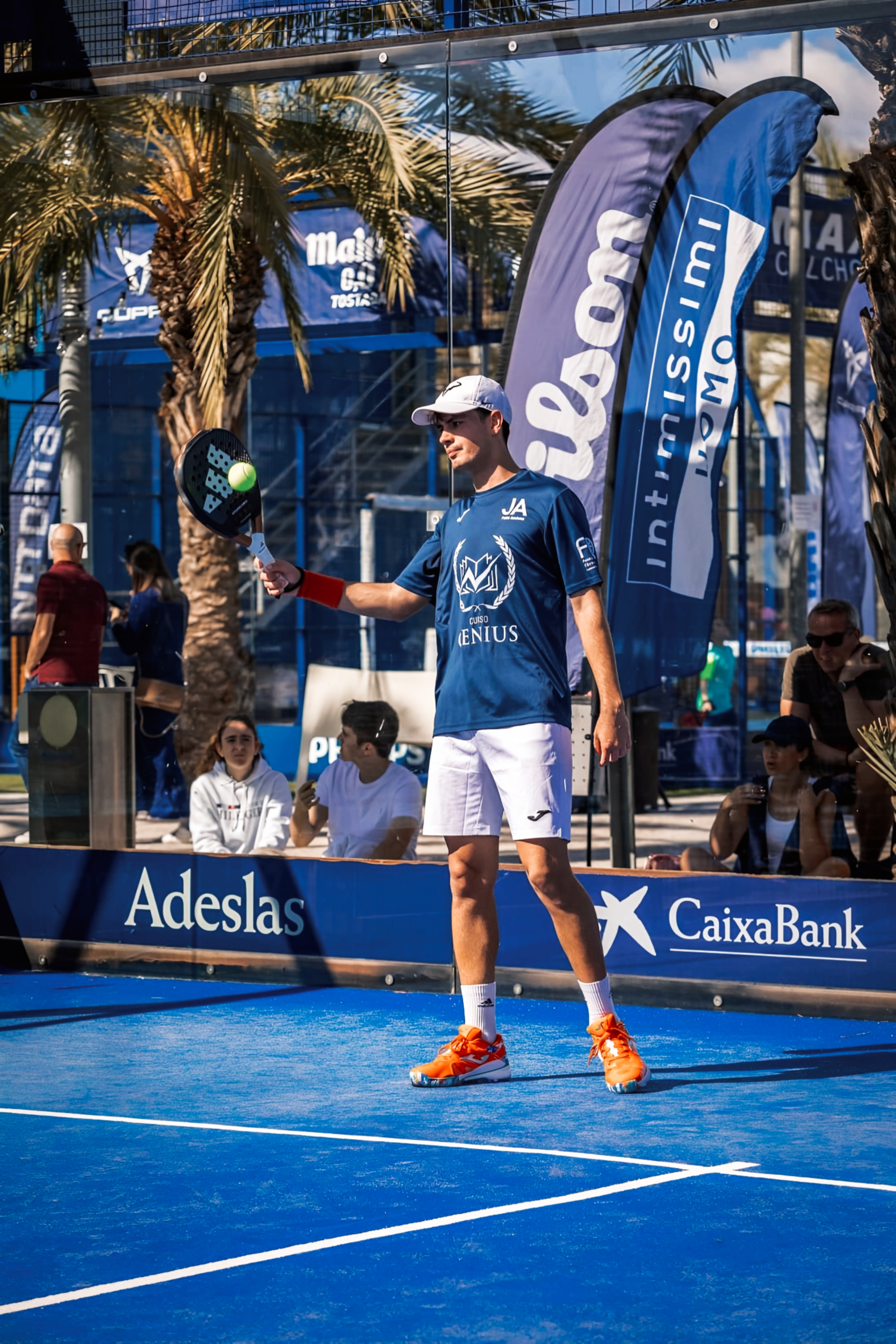 Entrenador Joan Aparici de JA Padel Academy en evento Cupra Valencia