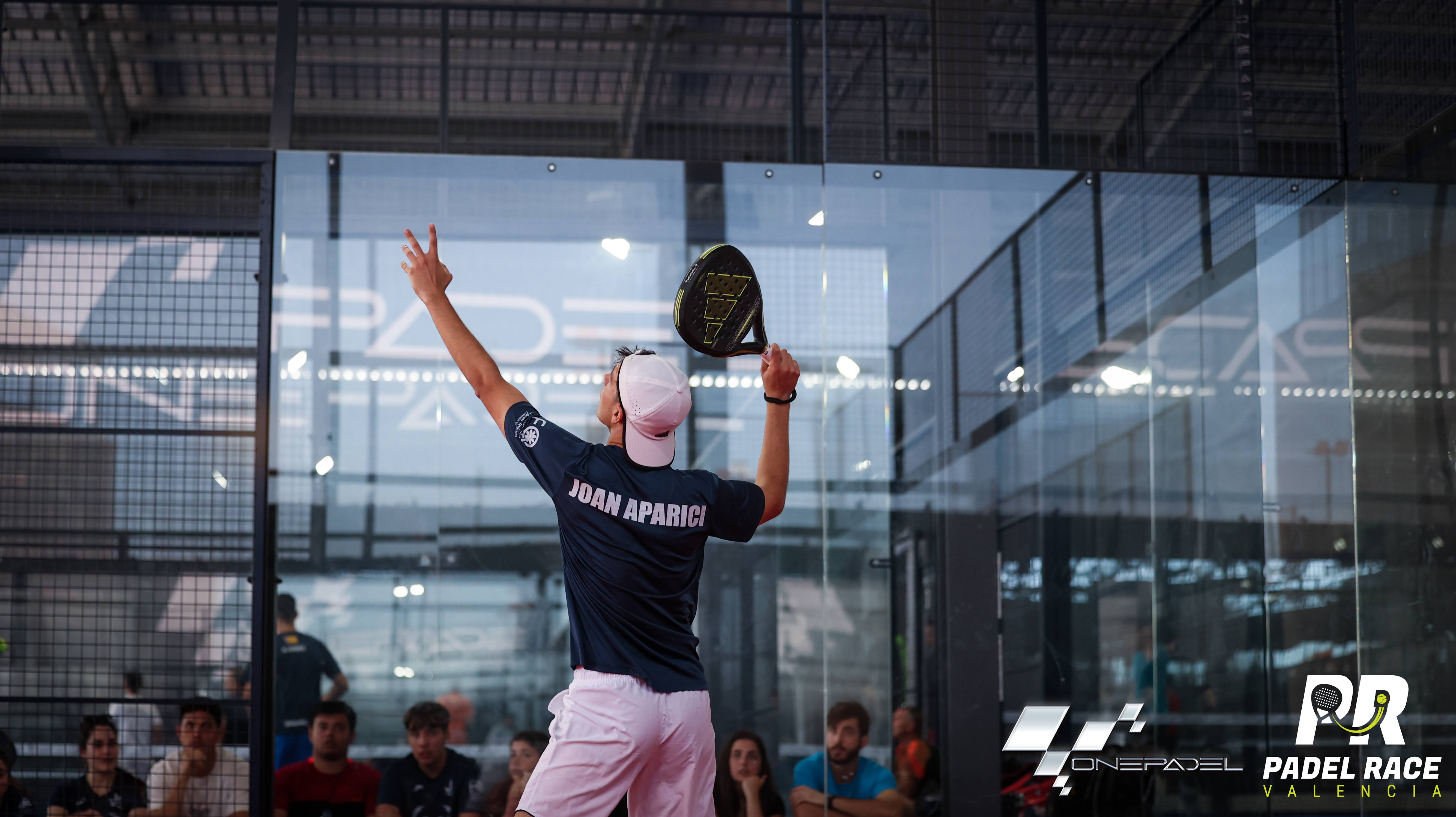 Joan Aparici representando a JA Padel Academy en torneo Padel Race